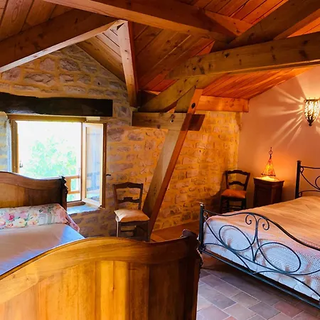 La Cardabelle Nyaraló Saint-Jean-et-Saint-Paul