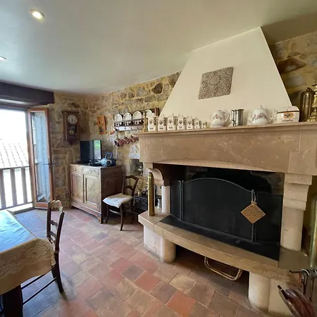 La Cardabelle Nyaraló Saint-Jean-et-Saint-Paul